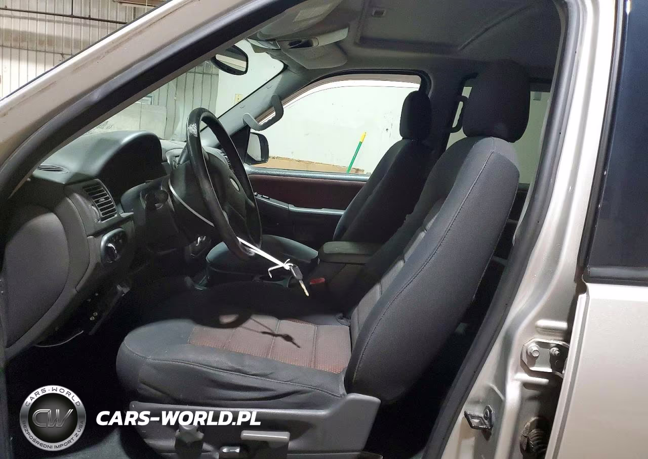 2005 Ford Explorer Xlt VIN:1FMZU73KX5UA75785 - 7