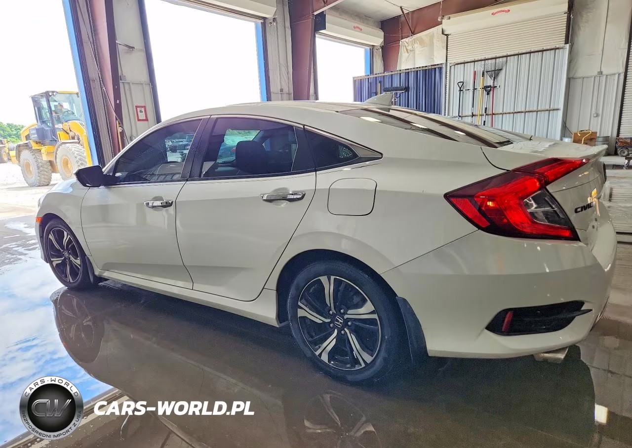 2017 Honda Civic Touring VIN:19XFC1F9XHE014049 - 2