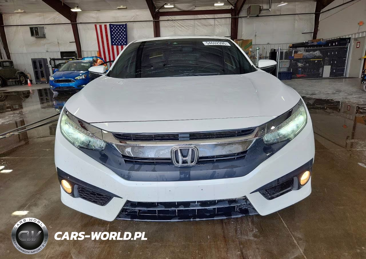 2017 Honda Civic Touring VIN:19XFC1F9XHE014049 - 5