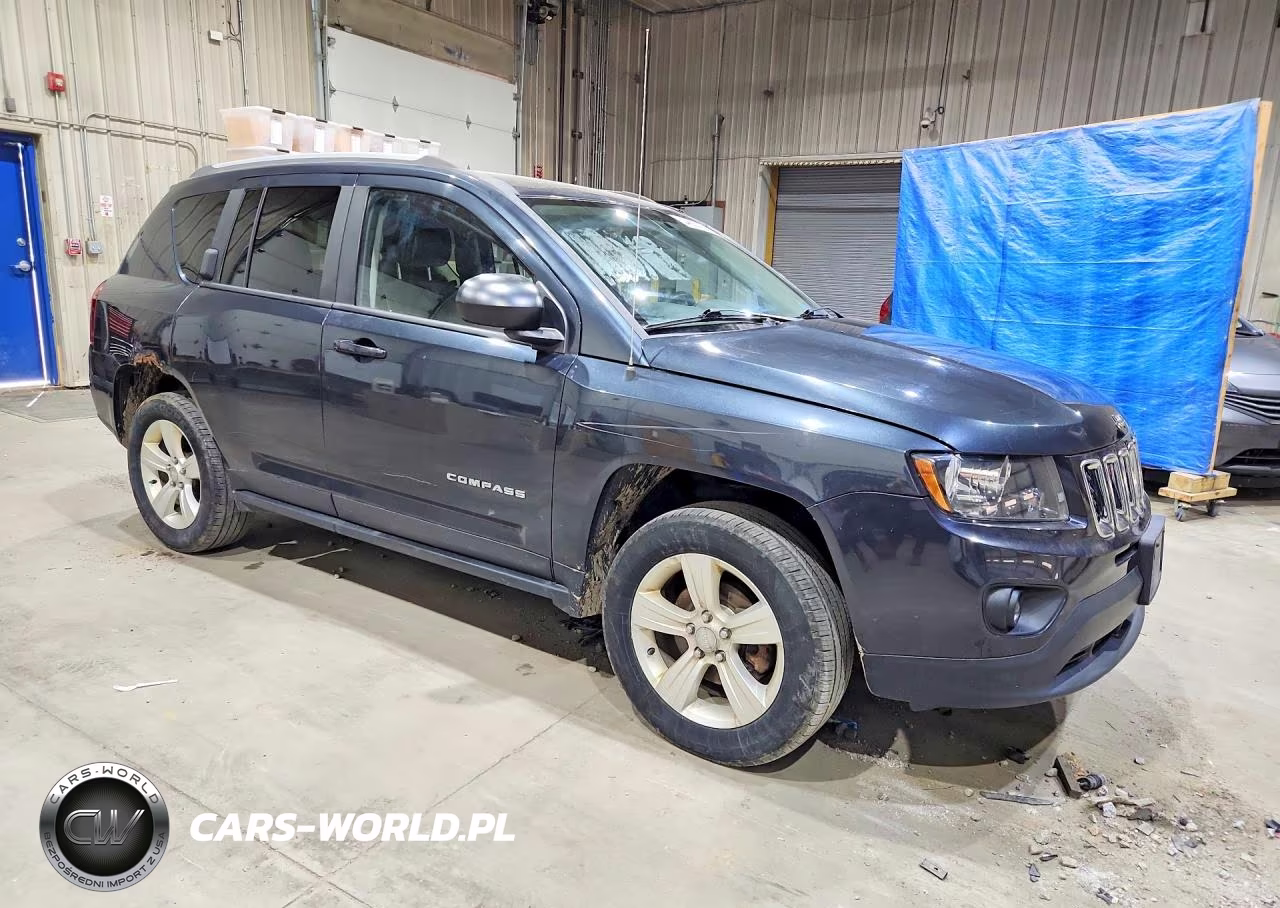 2015 Jeep Compass Sport VIN:1C4NJDBB7FD259336 - 4