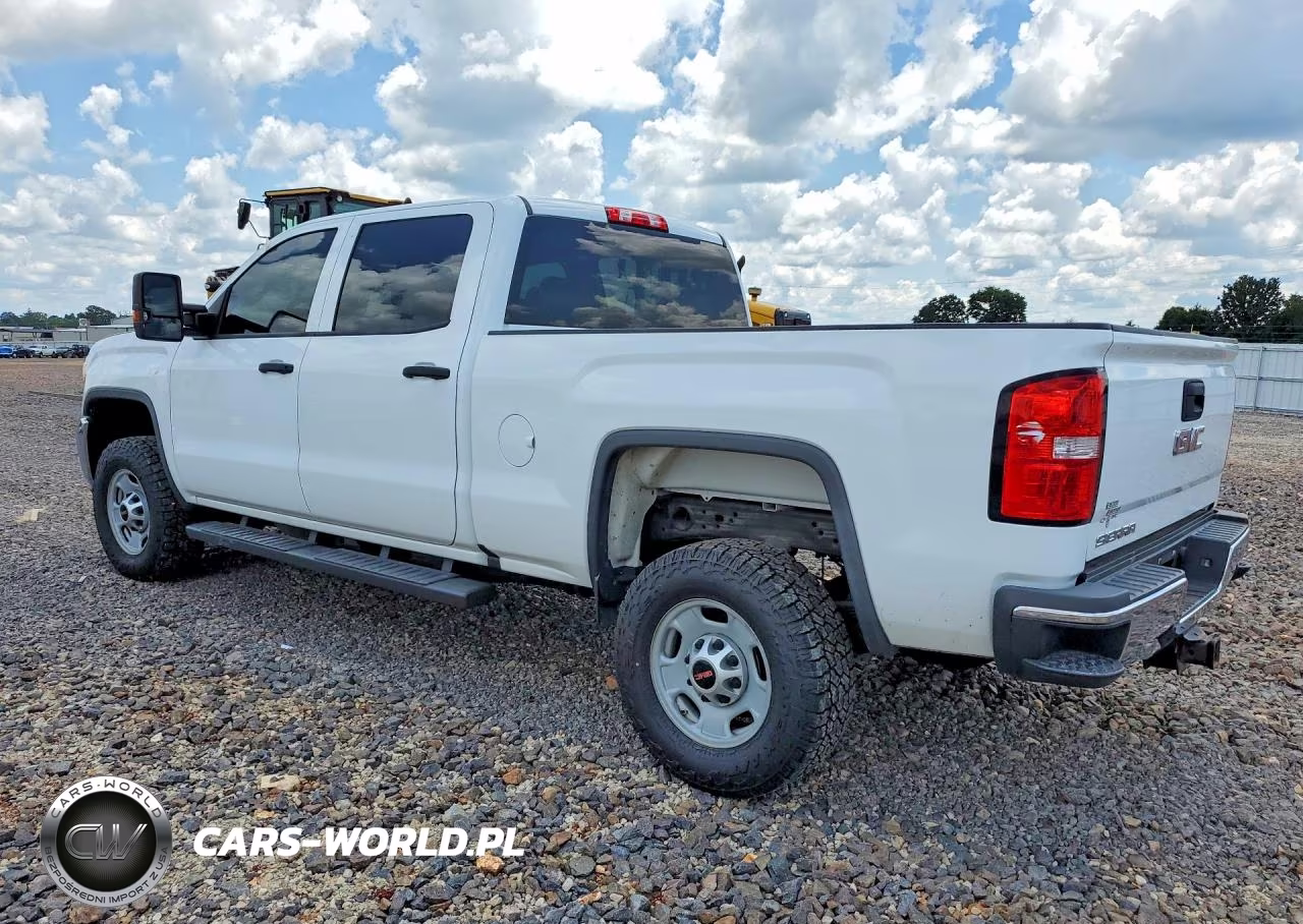 2018 GMC Sierra K2500 Heavy Duty VIN:1GT12REG1JF178104 - 2