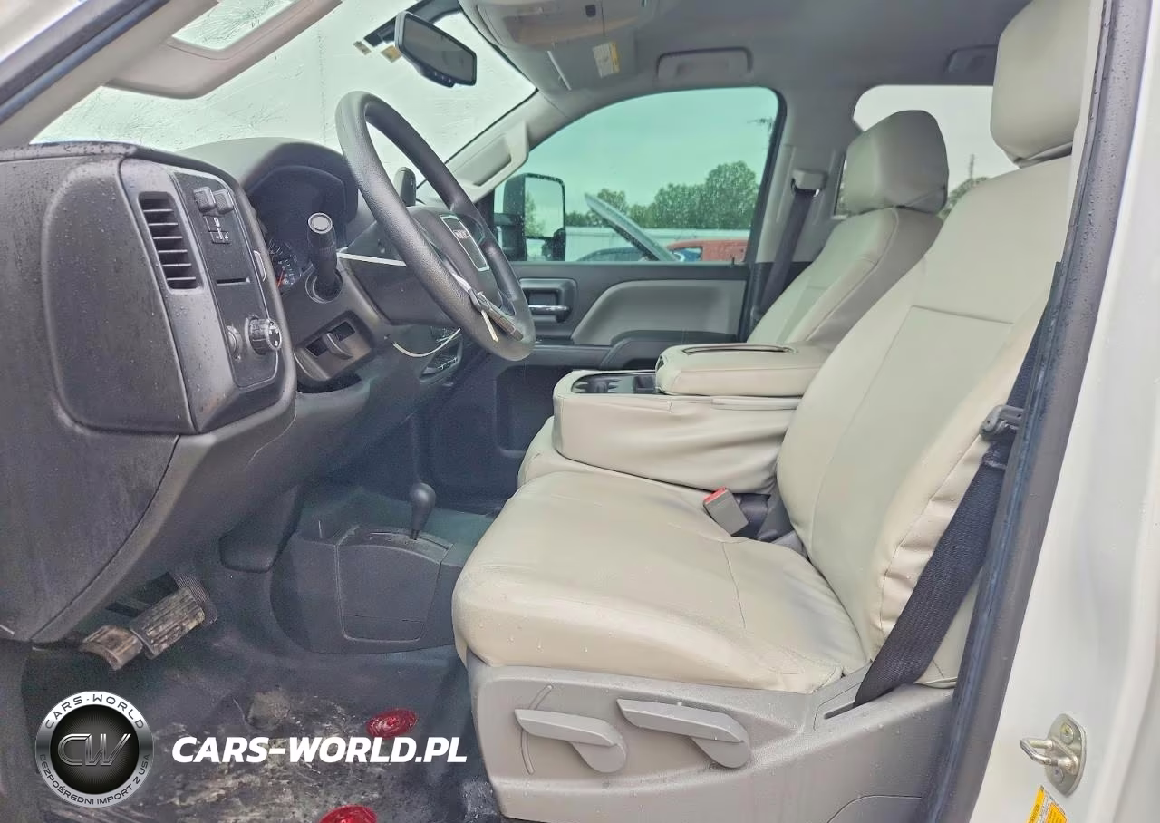 2018 GMC Sierra K2500 Heavy Duty VIN:1GT12REG1JF178104 - 7