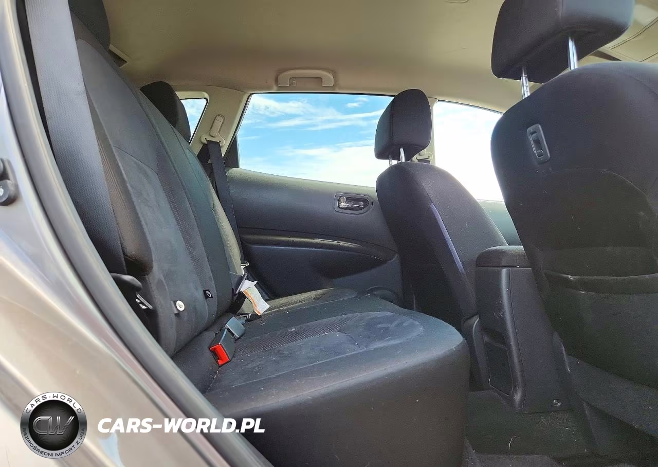 2015 Nissan Rogue Select S VIN:JN8AS5MV6FW765533 - 11