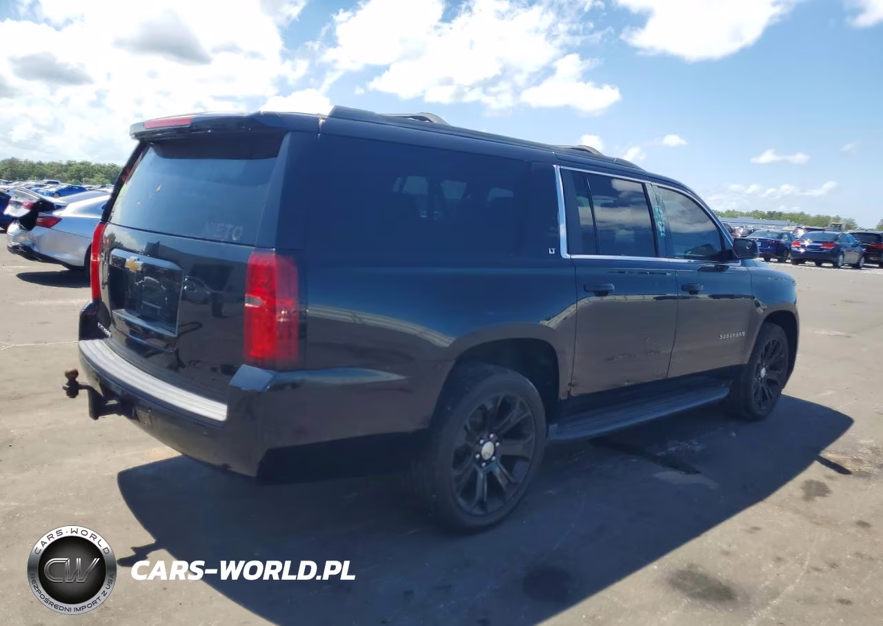 2018 Chevrolet Suburban K1500 Lt VIN:1GNSKHKC5JR253389 - 3