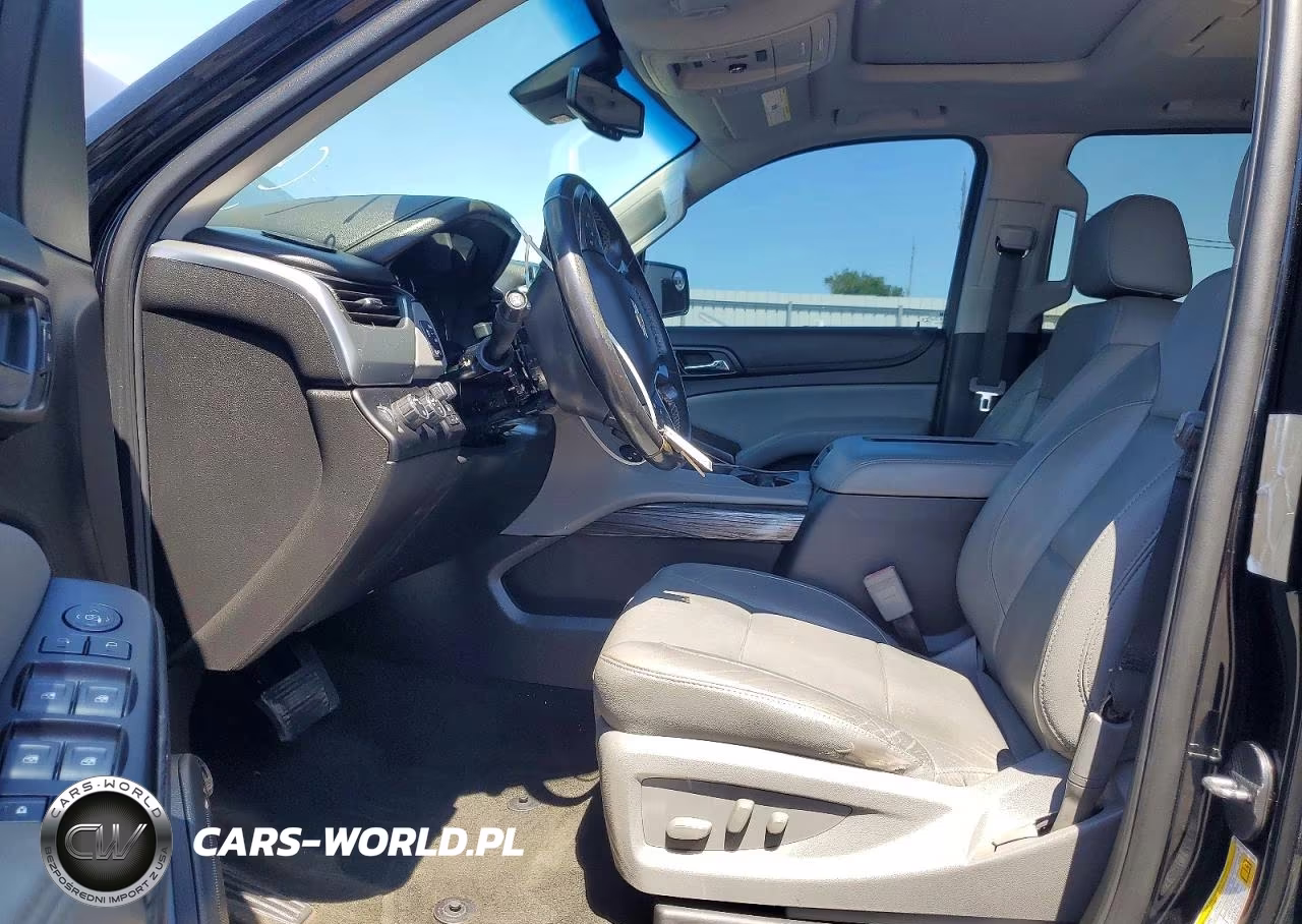 2018 Chevrolet Suburban K1500 Lt VIN:1GNSKHKC5JR253389 - 7