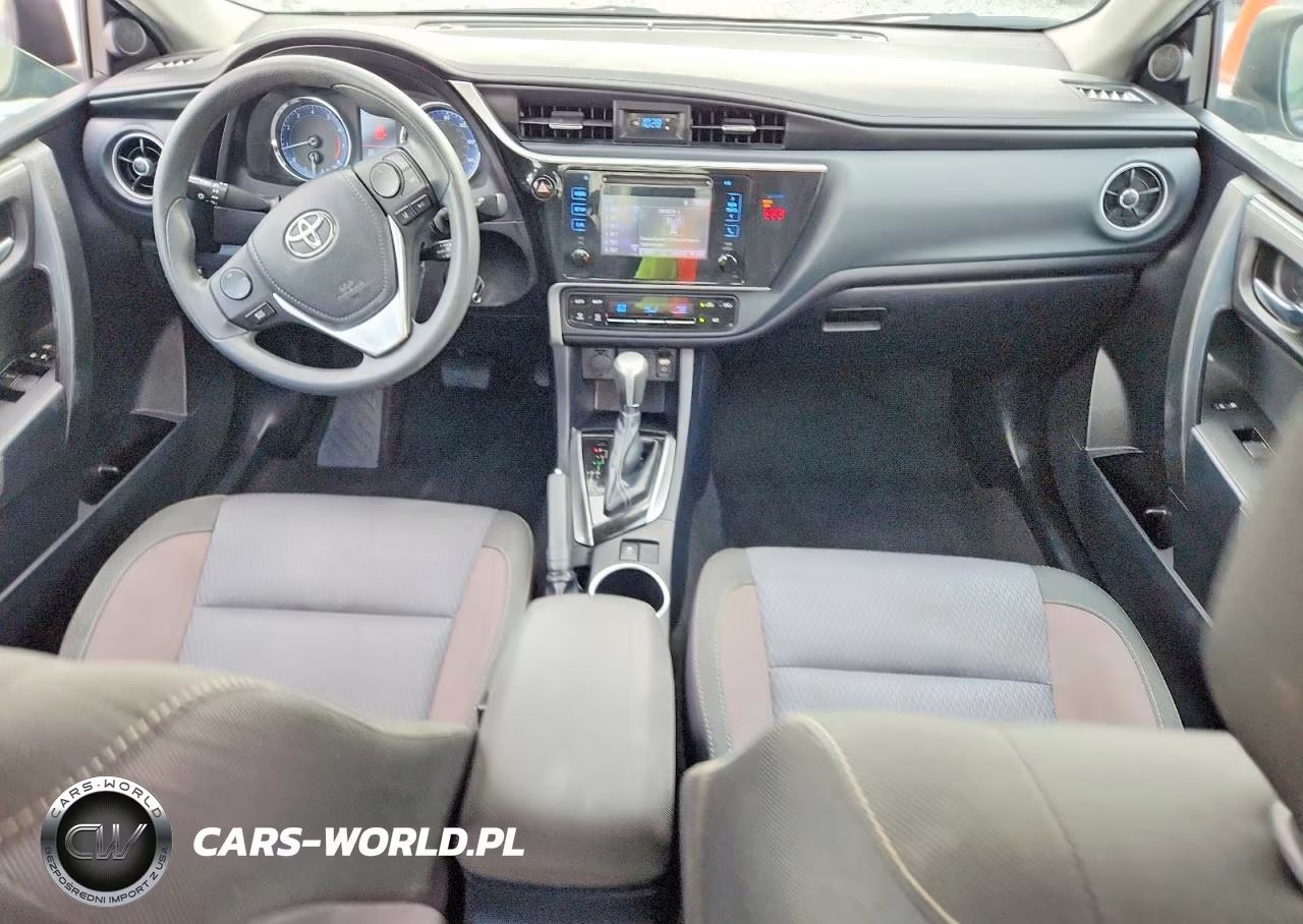 2018 Toyota Corolla Le VIN:2T1BURHE5JC009706 - 8