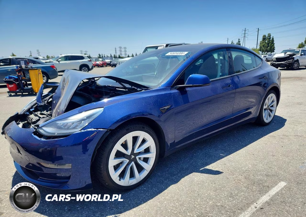 2021 Tesla Model 3 – zdjęcie 1 z 12