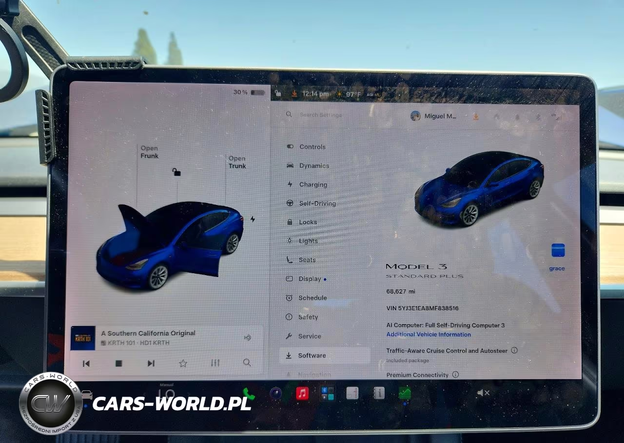 2021 Tesla Model 3 VIN:5YJ3E1EA8MF838516 - 9