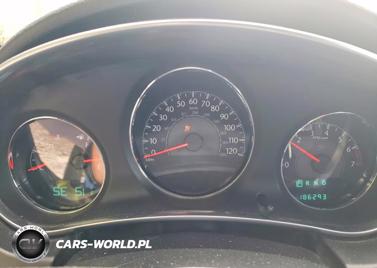 2011 Chrysler 200 S VIN:1C3BC8FGXBN577471 - 9