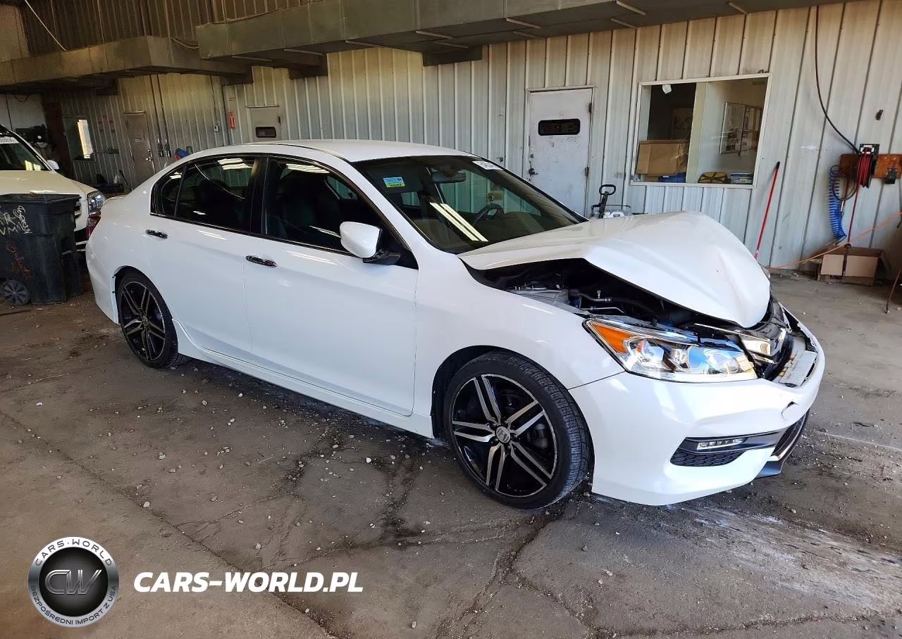 2016 Honda Accord Sport VIN:1HGCR2F50GA126401 - 4