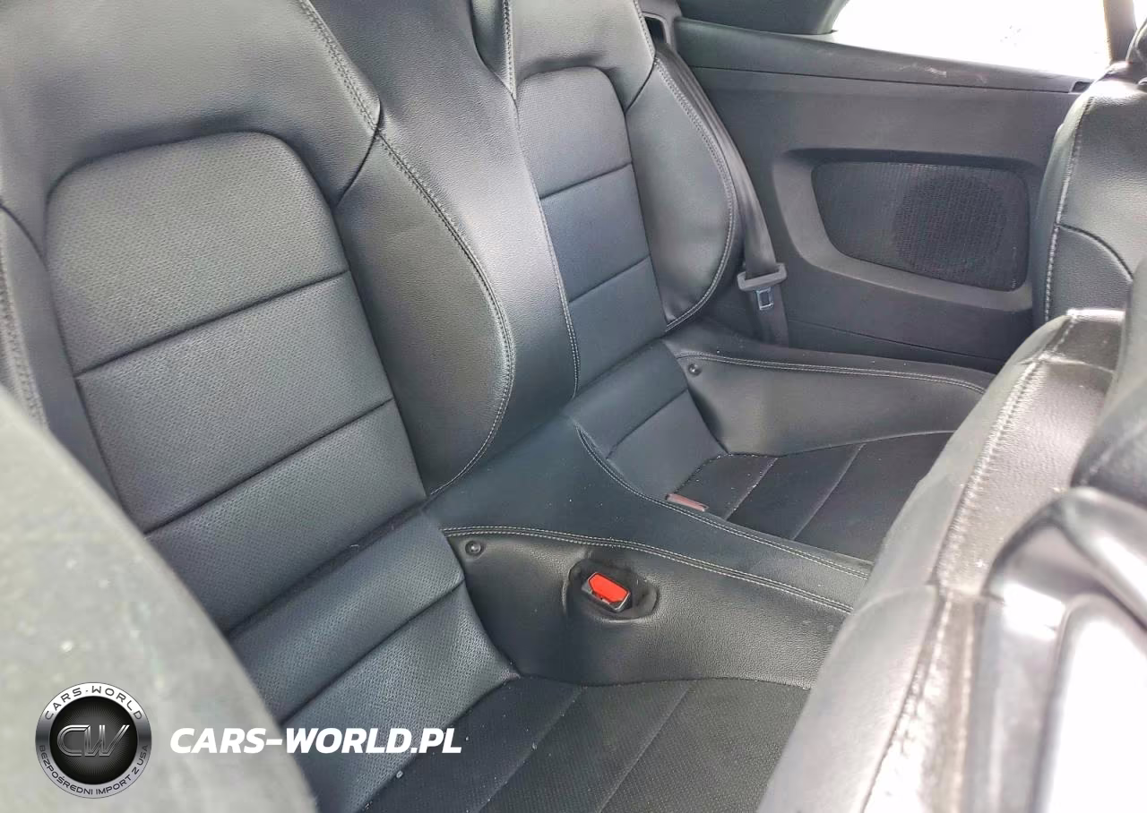 2022 Ford Mustang VIN:1FATP8UH4N5117149 - 10