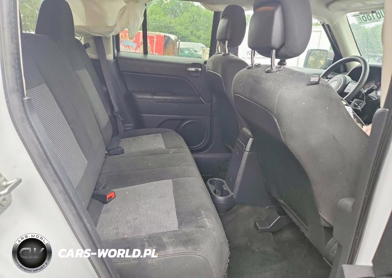 2017 Jeep Patriot Sport VIN:1C4NJPBA3HD140968 - 10