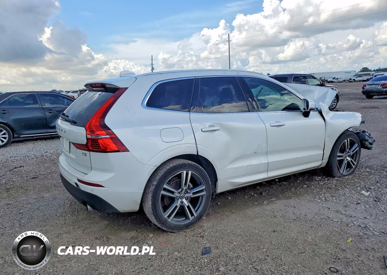 2020 Volvo Xc60 T5 Momentum VIN:YV4102DK8L1572098 - 3