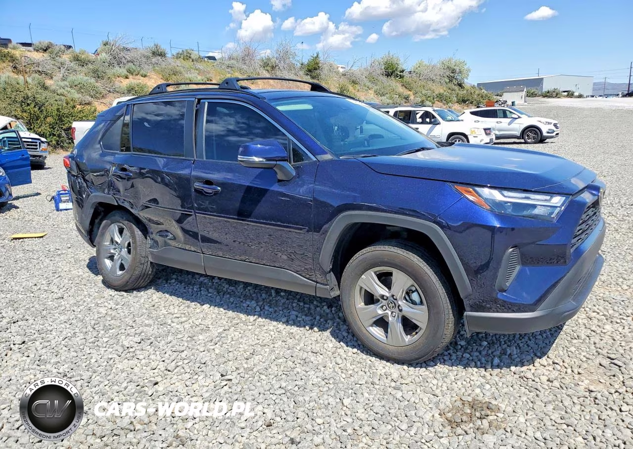 2025 Toyota Rav4 Xle VIN:2T3P1RFV2SW558644 - 4