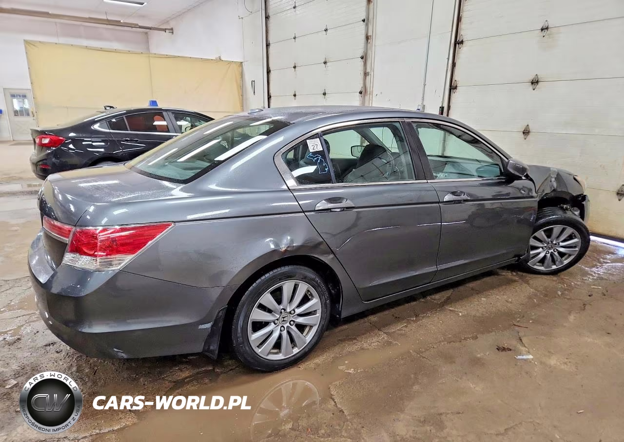2011 Honda Accord Exl VIN:1HGCP2F81BA119241 - 3