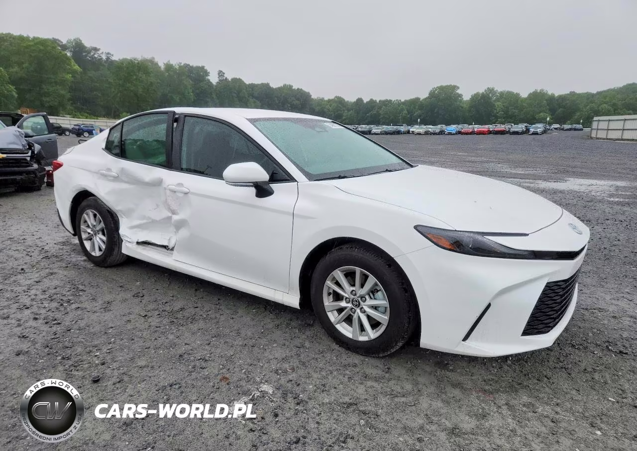 2025 Toyota Camry Le VIN:4T1DAACK5SU649348 - 4