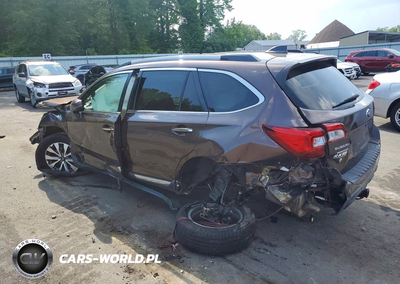 2019 Subaru Outback Touring VIN:4S4BSATCXK3322432 - 2
