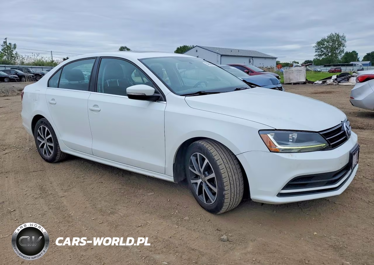 2017 Volkswagen Jetta VIN:3VWDB7AJXHM262738 - 4