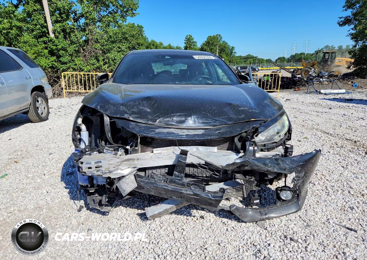 2019 Honda Civic Sport Touring VIN:SHHFK7H9XKU408850 - 5