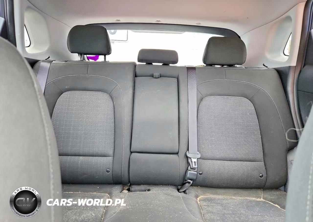 2023 Hyundai Kona Sel VIN:KM8K3CAB6PU940982 - 10
