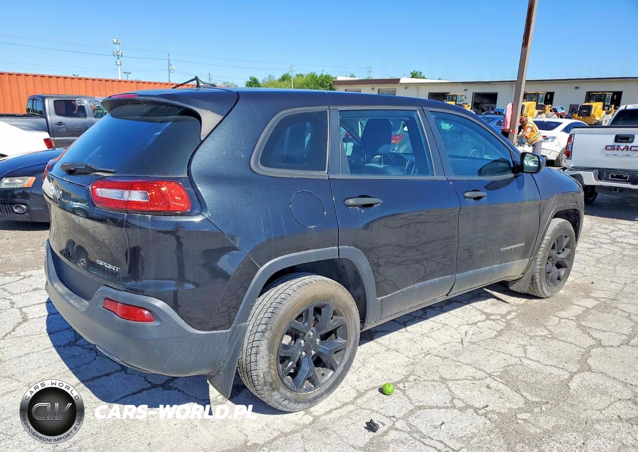 2015 Jeep Cherokee Sport VIN:1C4PJLAB8FW612451 - 3