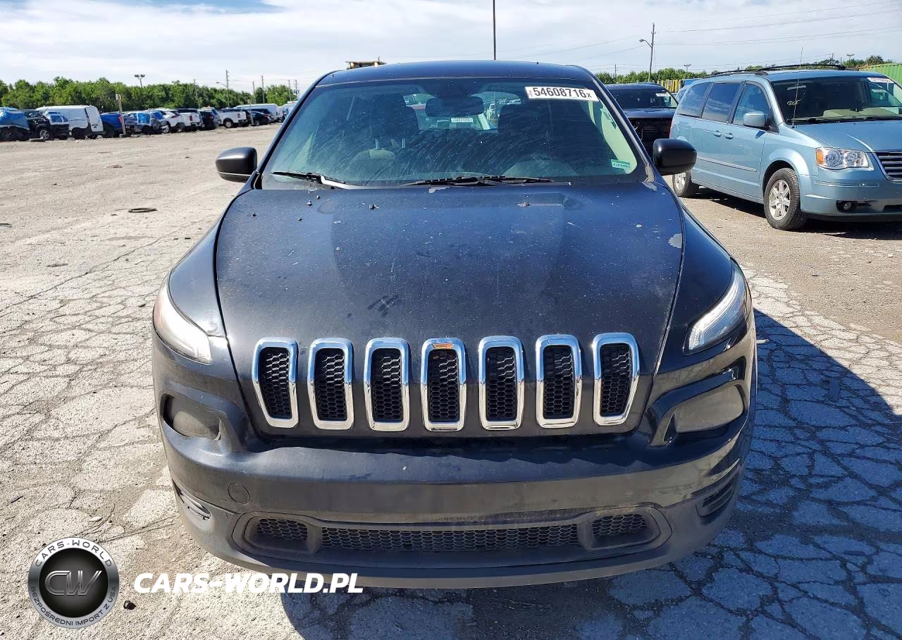 2015 Jeep Cherokee Sport VIN:1C4PJLAB8FW612451 - 5