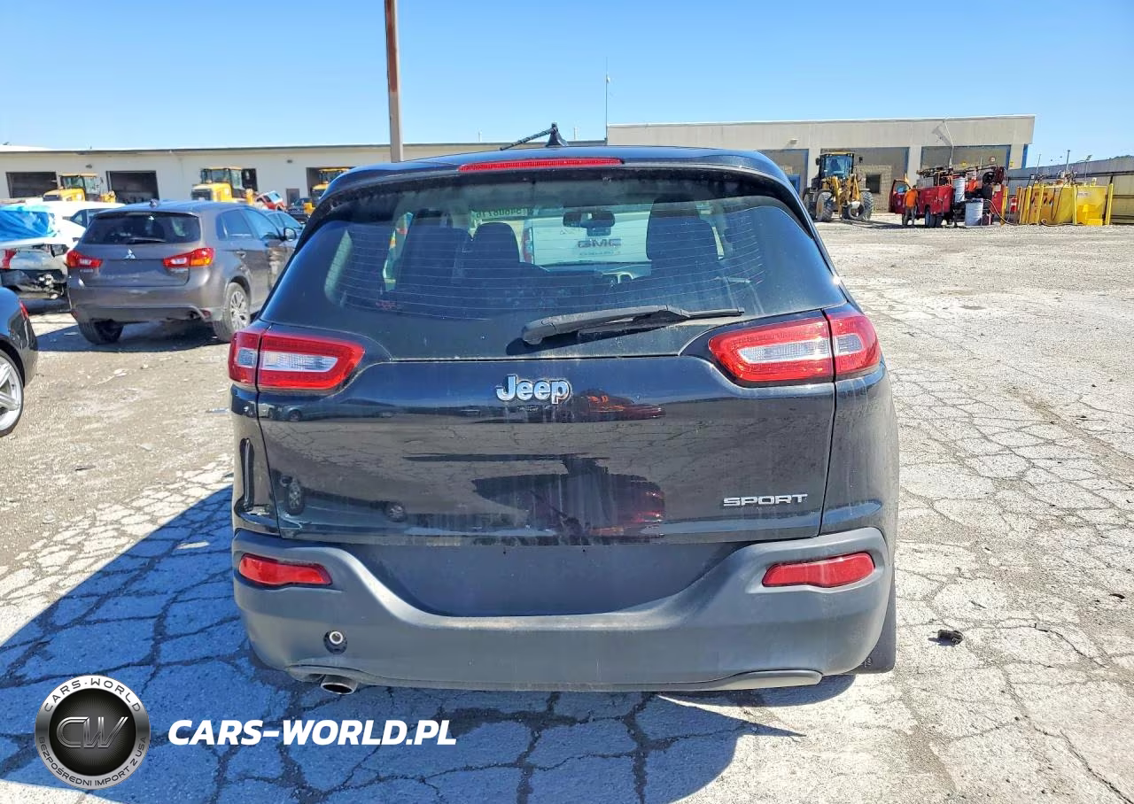 2015 Jeep Cherokee Sport VIN:1C4PJLAB8FW612451 - 6
