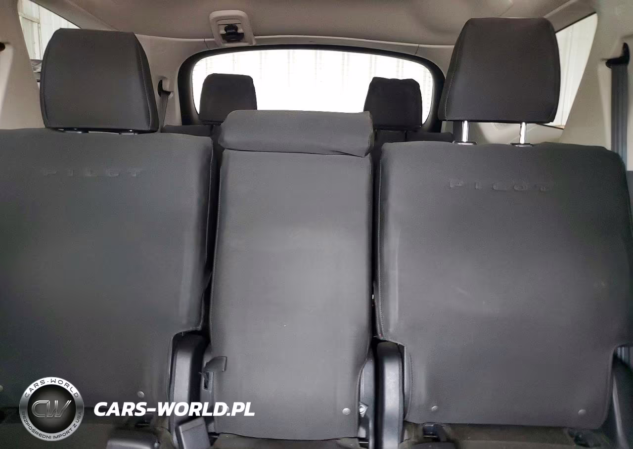 2025 Honda Pilot Touring VIN:5FNYG1H73SB099021 - 10