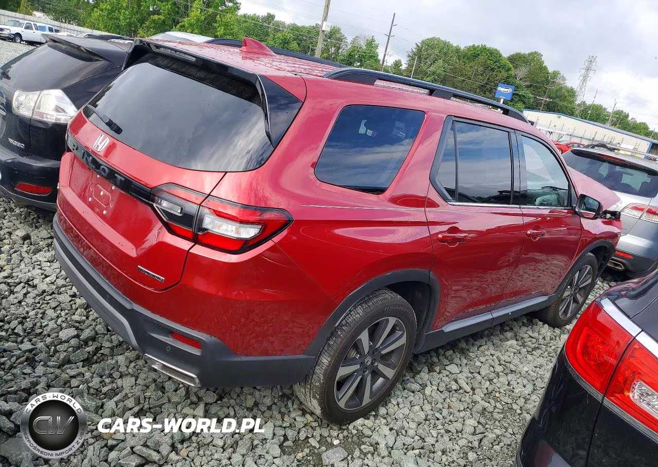 2025 Honda Pilot Touring VIN:5FNYG1H73SB099021 - 3