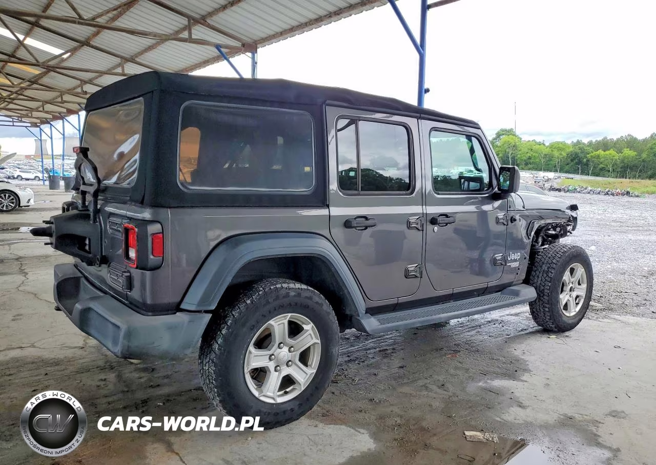 2018 Jeep Wrangler Unlimited Sport VIN:1C4HJXDG5JW150782 - 3