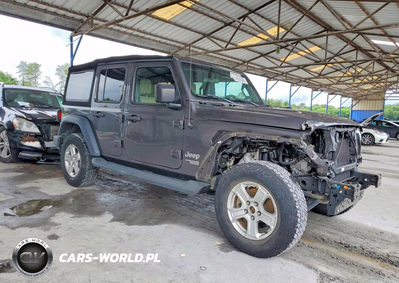 2018 Jeep Wrangler Unlimited Sport VIN:1C4HJXDG5JW150782 - 4