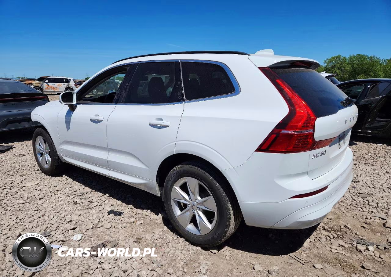 2022 Volvo Xc60 B5 Momentum VIN:YV4L12DK2N1972151 - 2