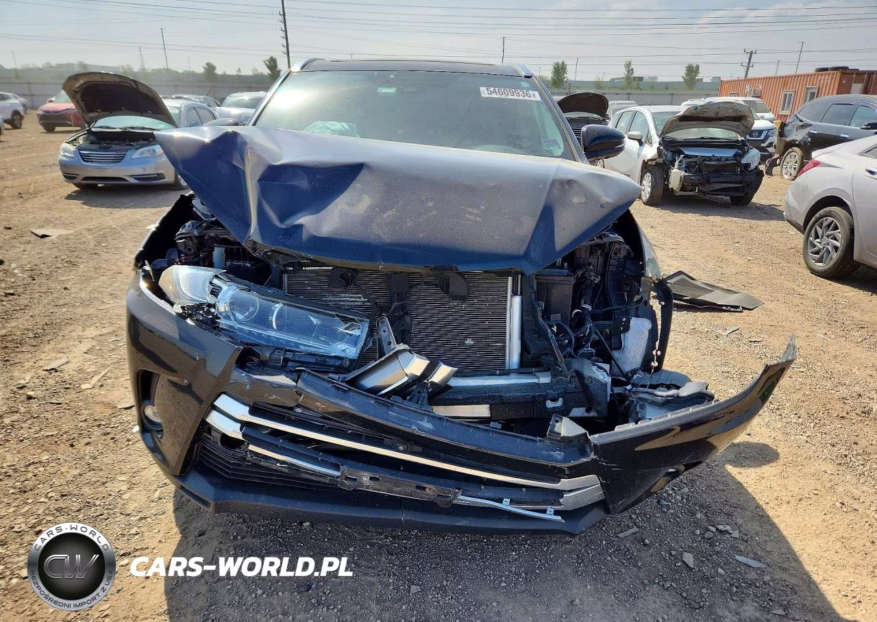 2019 Toyota Highlander Limited Platinum VIN:5TDDZRFH7KS740072 - 5