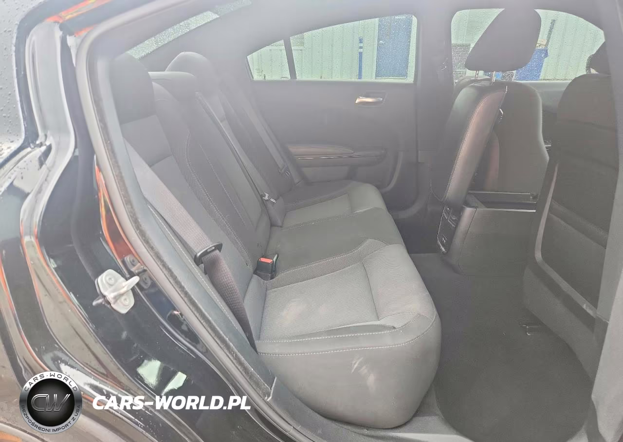 2019 Dodge Charger Sxt VIN:2C3CDXJG6KH710660 - 10
