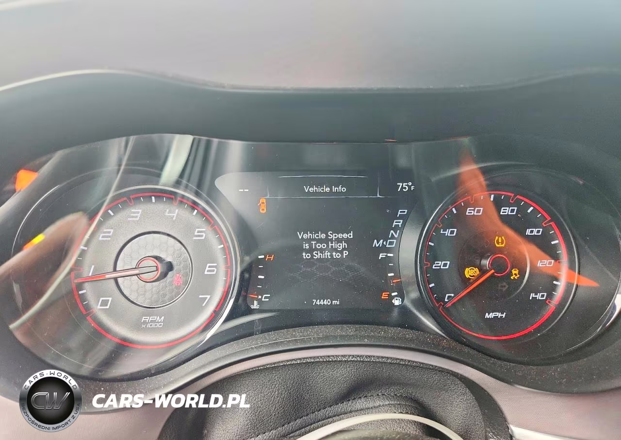2019 Dodge Charger Sxt VIN:2C3CDXJG6KH710660 - 9