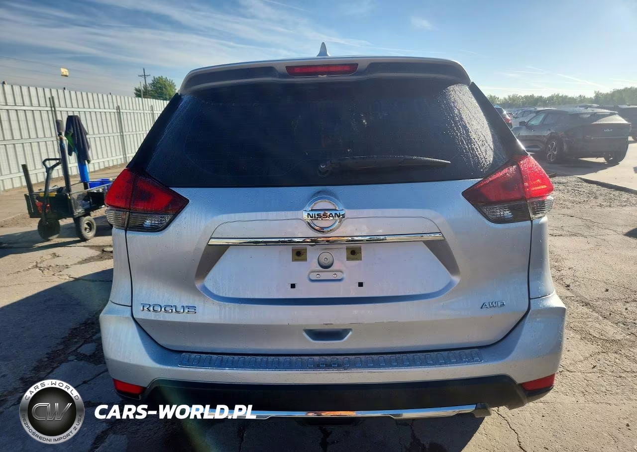 2017 Nissan Rogue S VIN:KNMAT2MVXHP587811 - 6