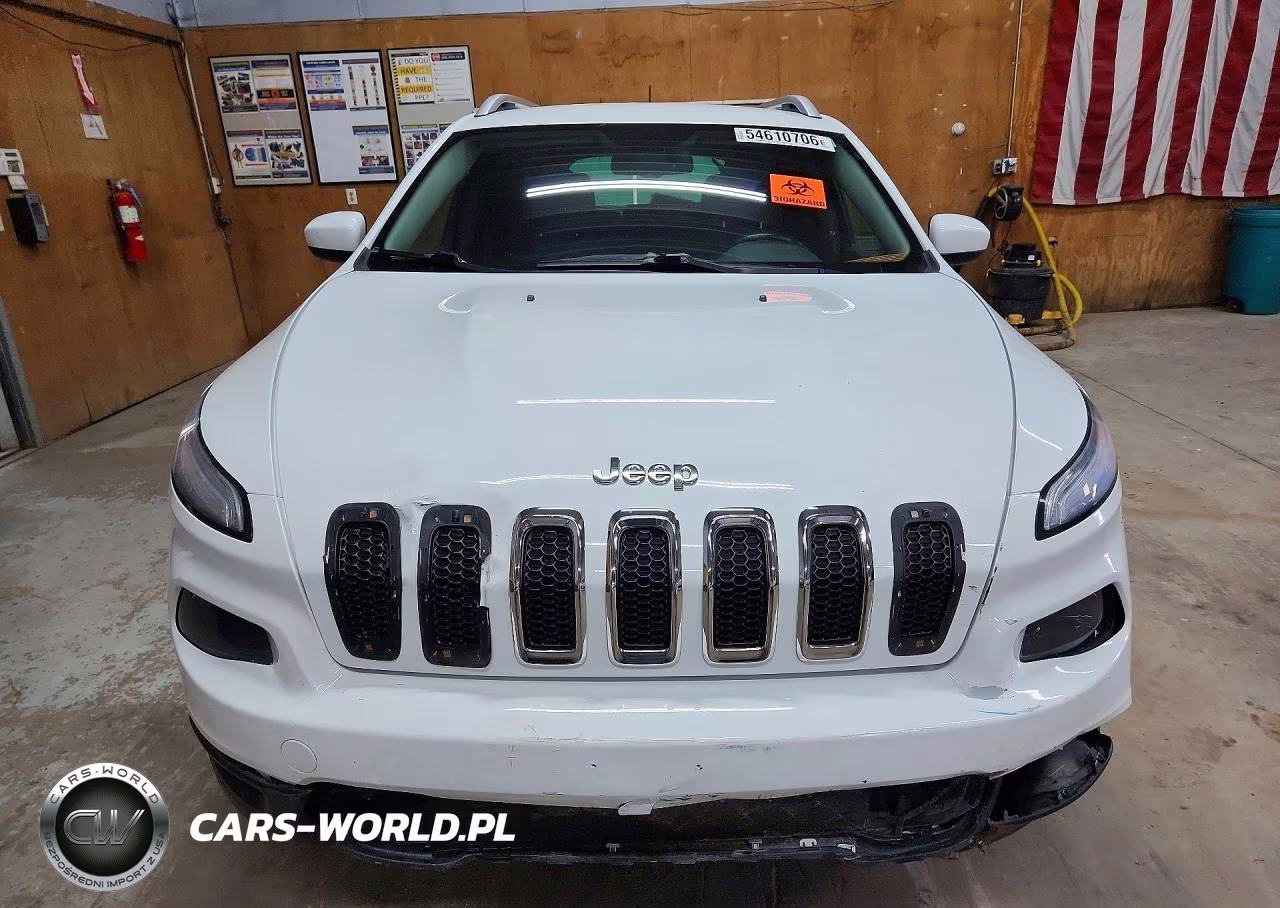2014 Jeep Cherokee Latitude VIN:1C4PJMCB4EW296225 - 5