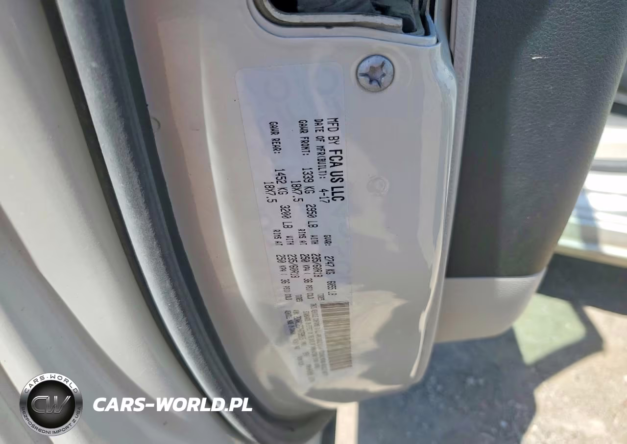 2017 Chrysler Pacifica Touring L Plus VIN:2C4RC1EG7HR759515 - 14