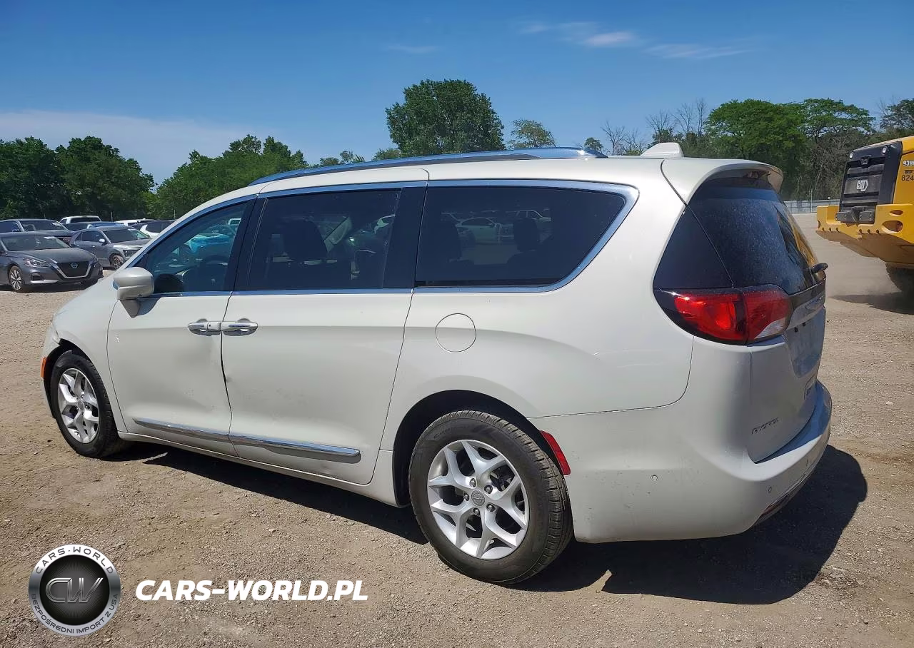 2017 Chrysler Pacifica Touring L Plus VIN:2C4RC1EG7HR759515 - 2