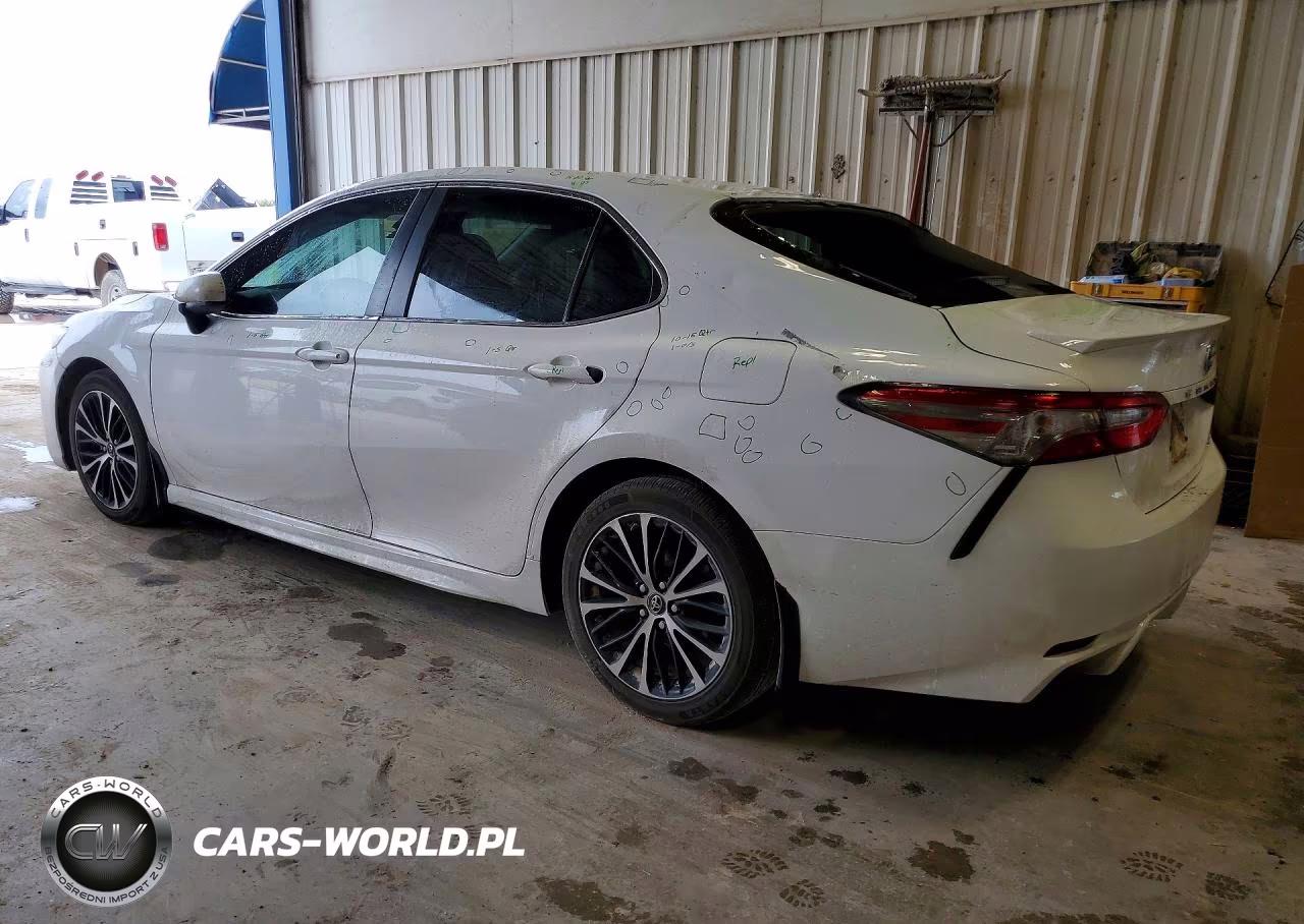 2018 Toyota Camry Se VIN:4T1B11HK4JU053419 - 2