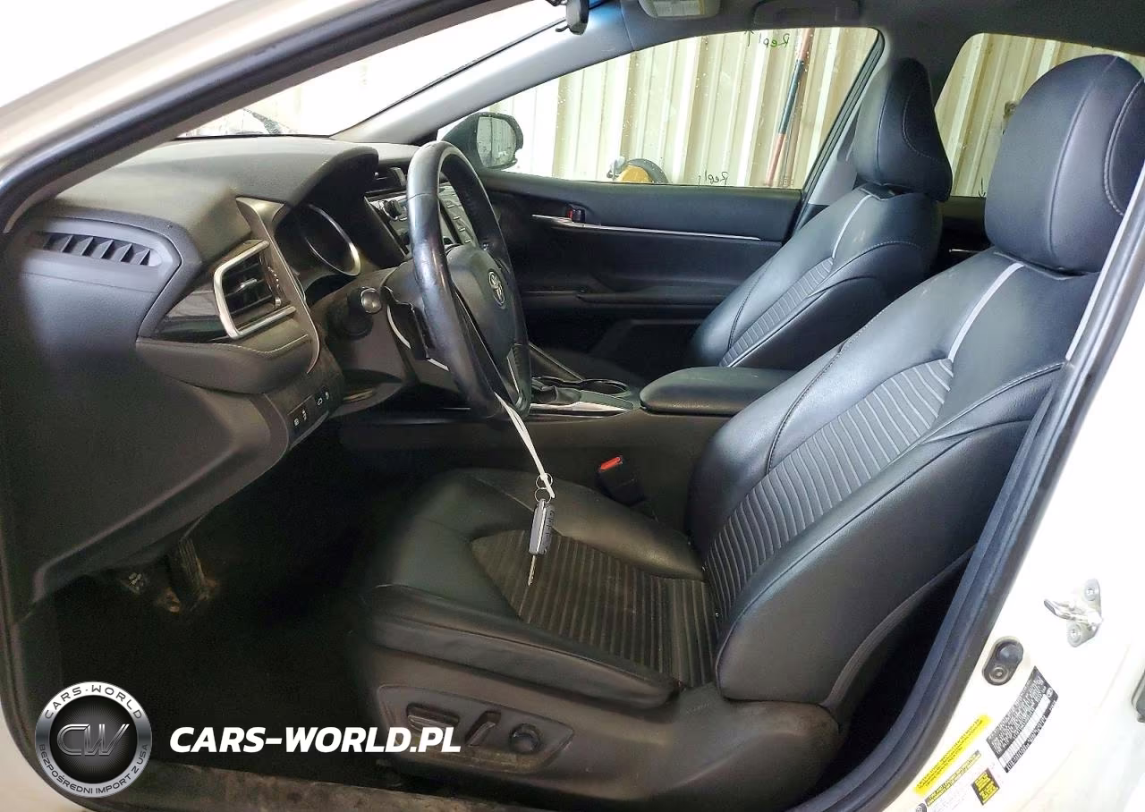 2018 Toyota Camry Se VIN:4T1B11HK4JU053419 - 7