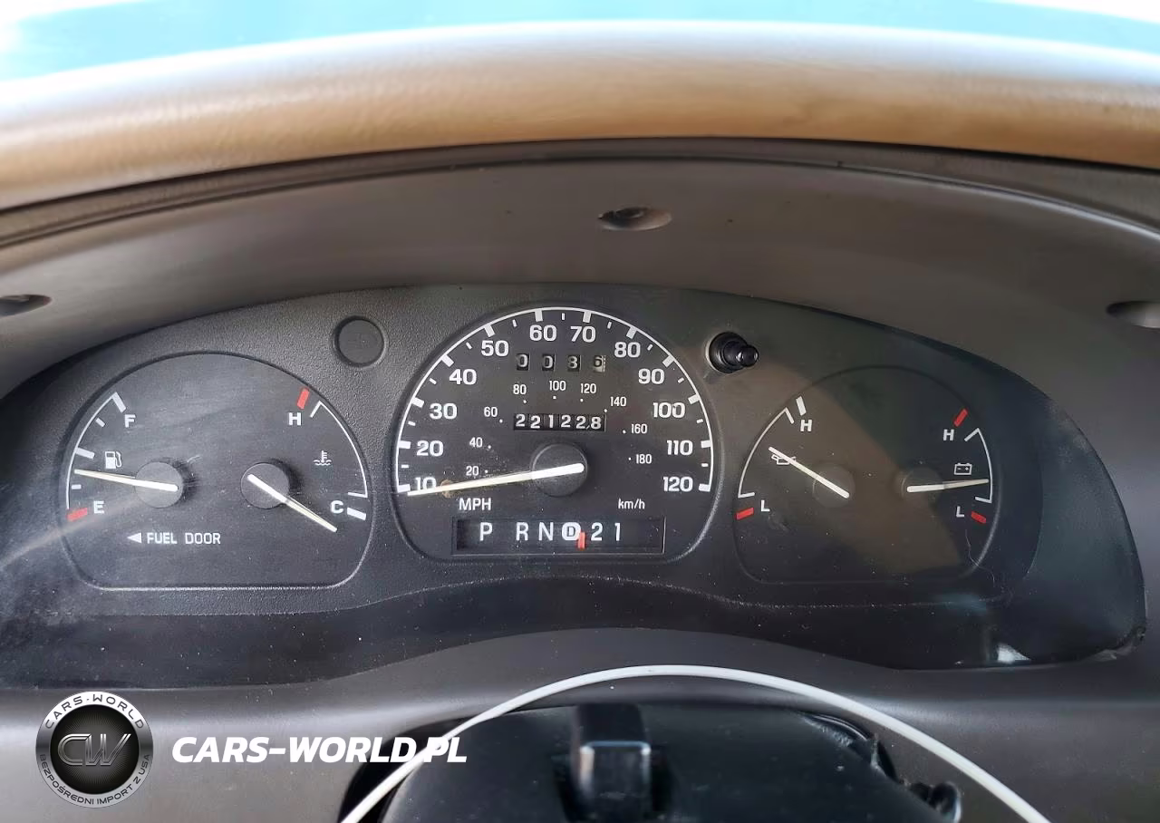 2000 Ford Ranger Super Cab VIN:1FTYR14X1YPA53069 - 9