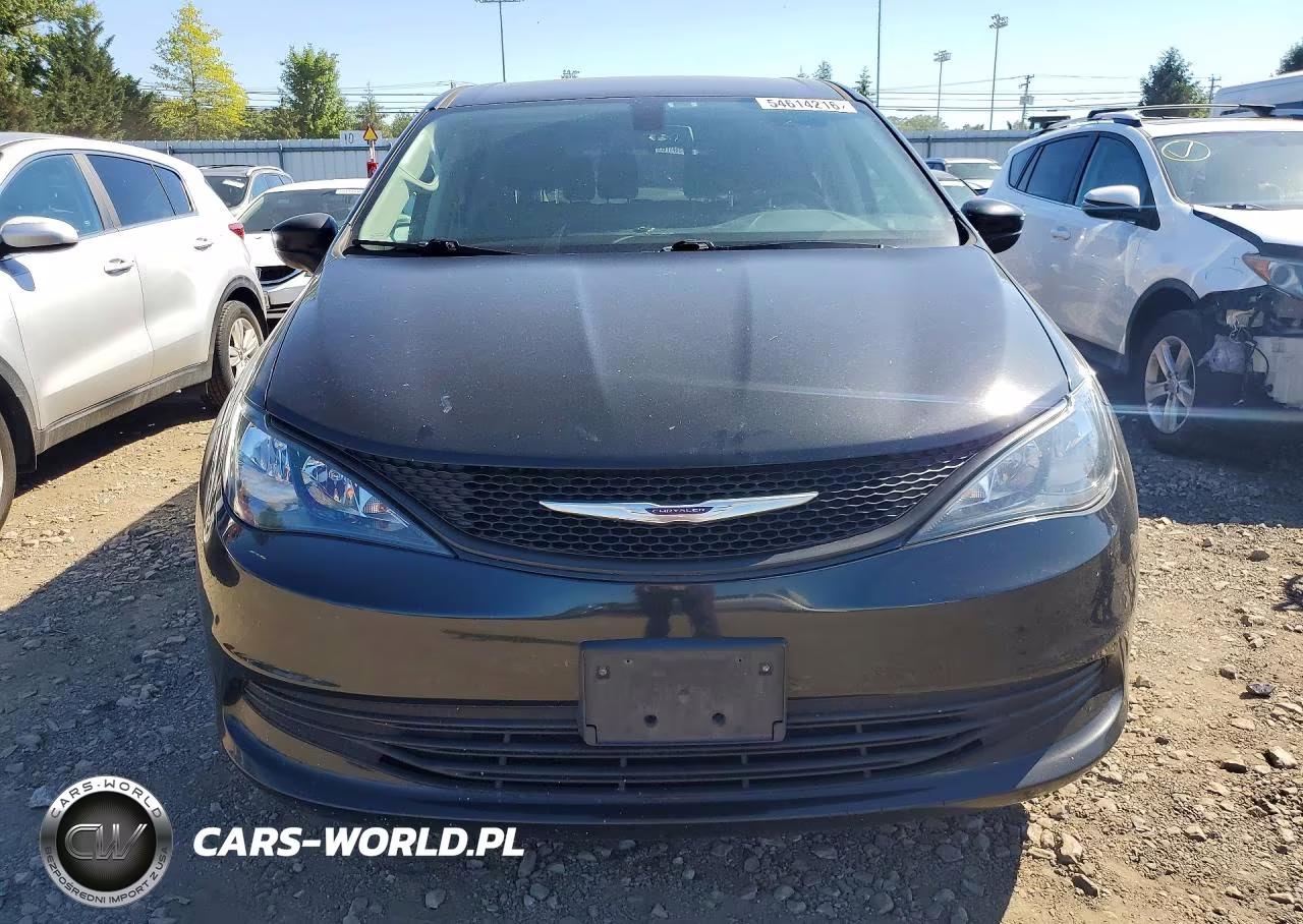 2018 Chrysler Pacifica L VIN:2C4RC1AG1JR356934 - 5