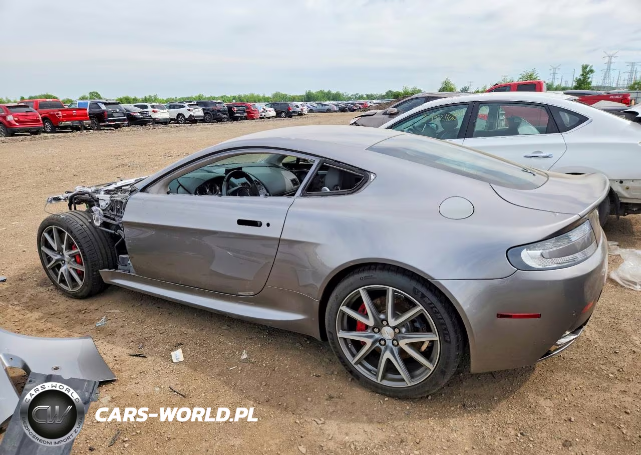 2013 Aston Martin V8 Vantage VIN:SCFEKBAK5DGC17363 - 2