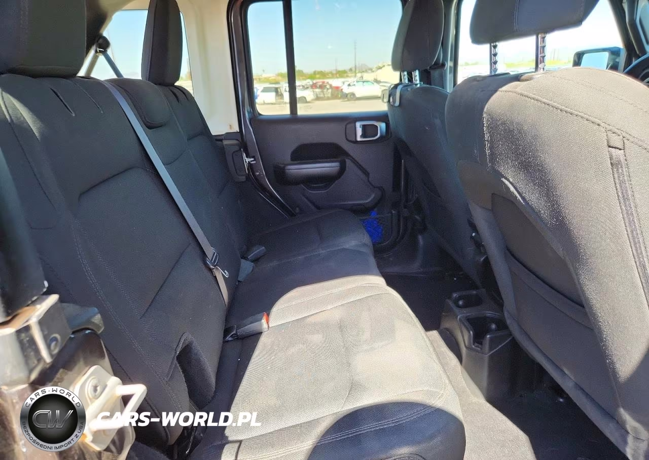 2020 Jeep Wrangler Unlimited Sport VIN:1C4HJXDN6LW114343 - 10