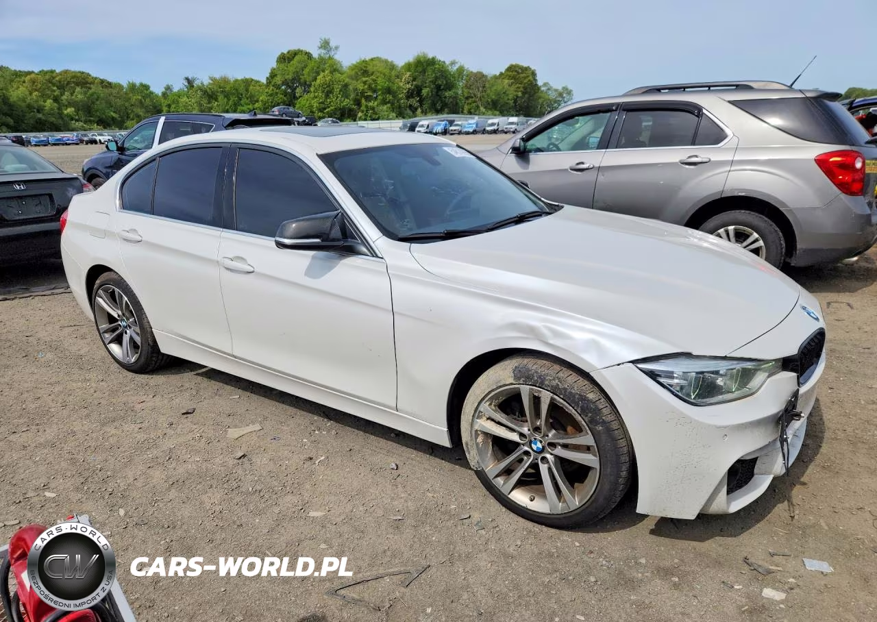 2017 BMW 330 Xi VIN:WBA8D9C3XHA011155 - 4