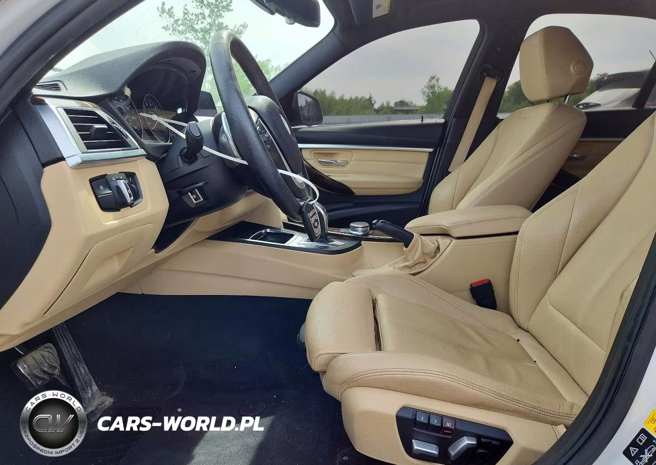 2017 BMW 330 Xi VIN:WBA8D9C3XHA011155 - 7