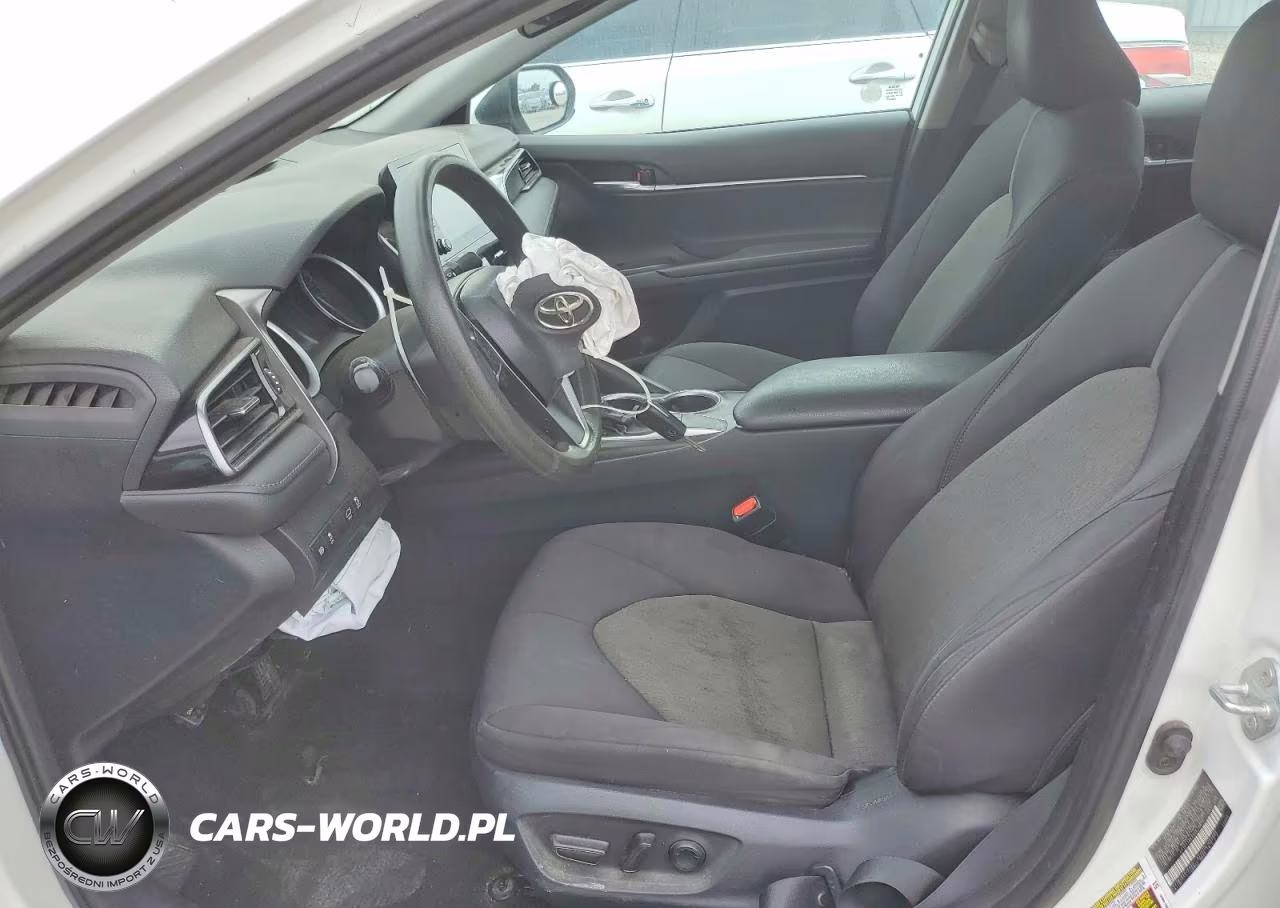 2022 Toyota Camry Le VIN:4T1C11AK8NU639870 - 7