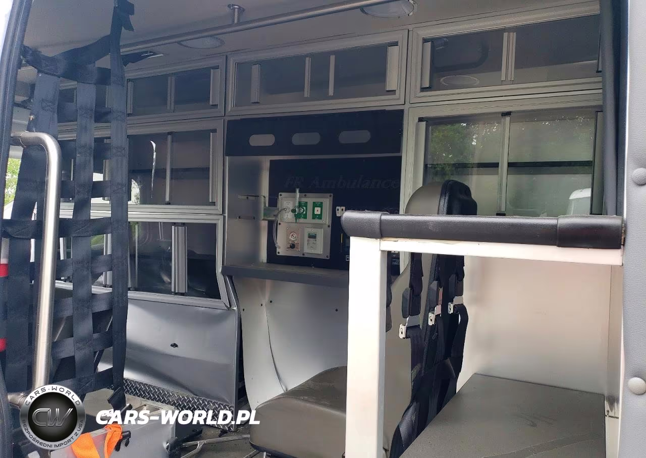 2023 Ram Promaster 2500 Ambulance VIN:3C6LRVDG0PE572296 - 11