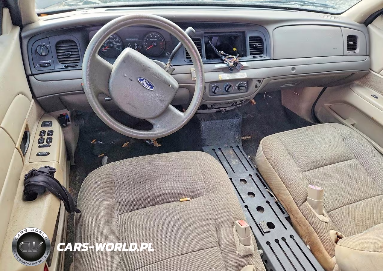 2006 Ford Crown Victoria Police Interceptor VIN:2FAHP71W76X139939 - 8